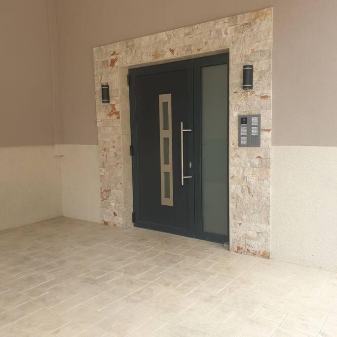 Mia Gi Luxury + Garage Apartment Mostar Exterior photo